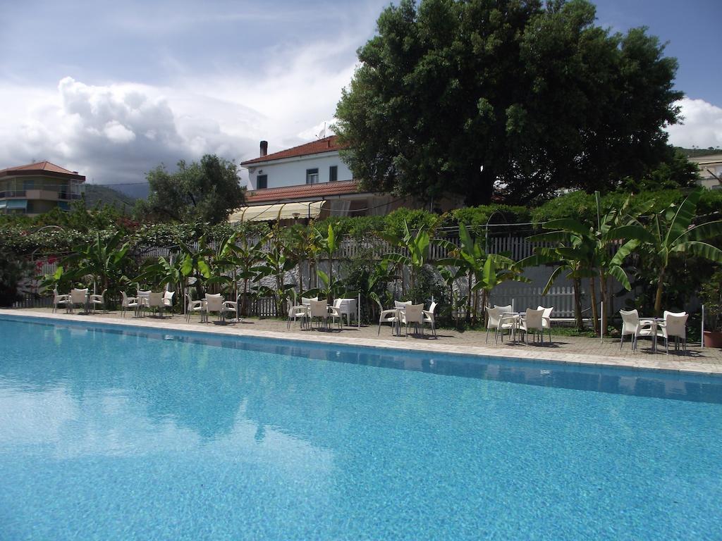 Apart-hotel Il Borgo Degli Ulivi 3*