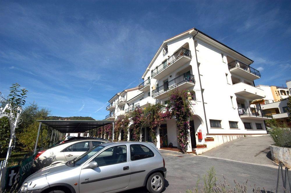 Apart-hotel Il Borgo Degli Ulivi