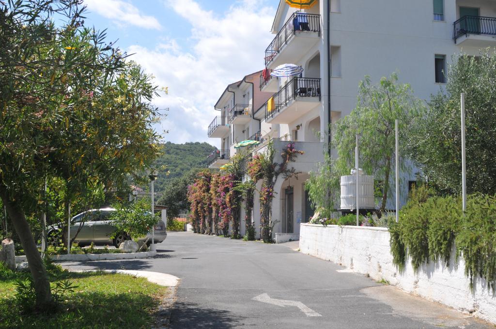 Il Borgo Degli Ulivi Aparthotel 3*