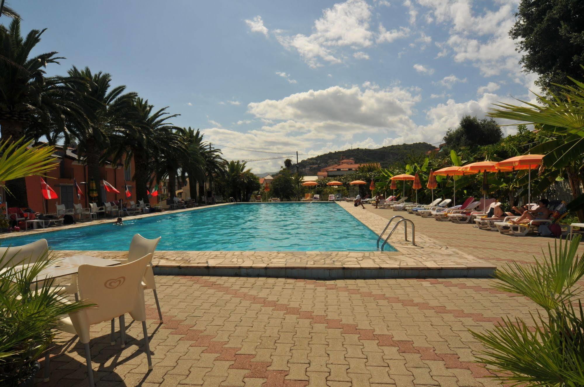 Apart-hotel Il Borgo Degli Ulivi Pietra Ligure