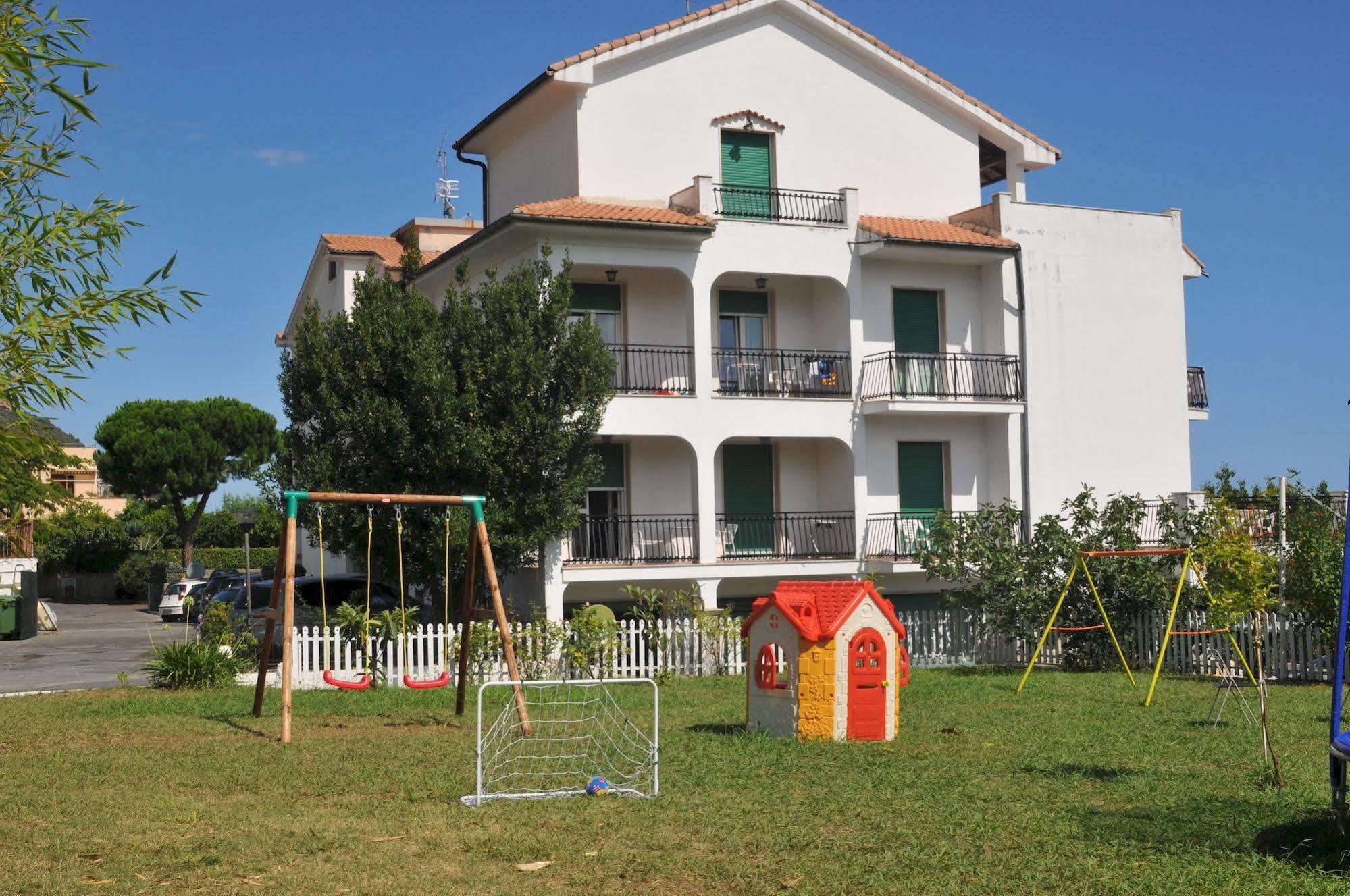 Il Borgo Degli Ulivi Apart-hotel 3*